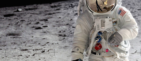 amazing-astronaut-in-moon-wallpaper-1280x1024.jpg